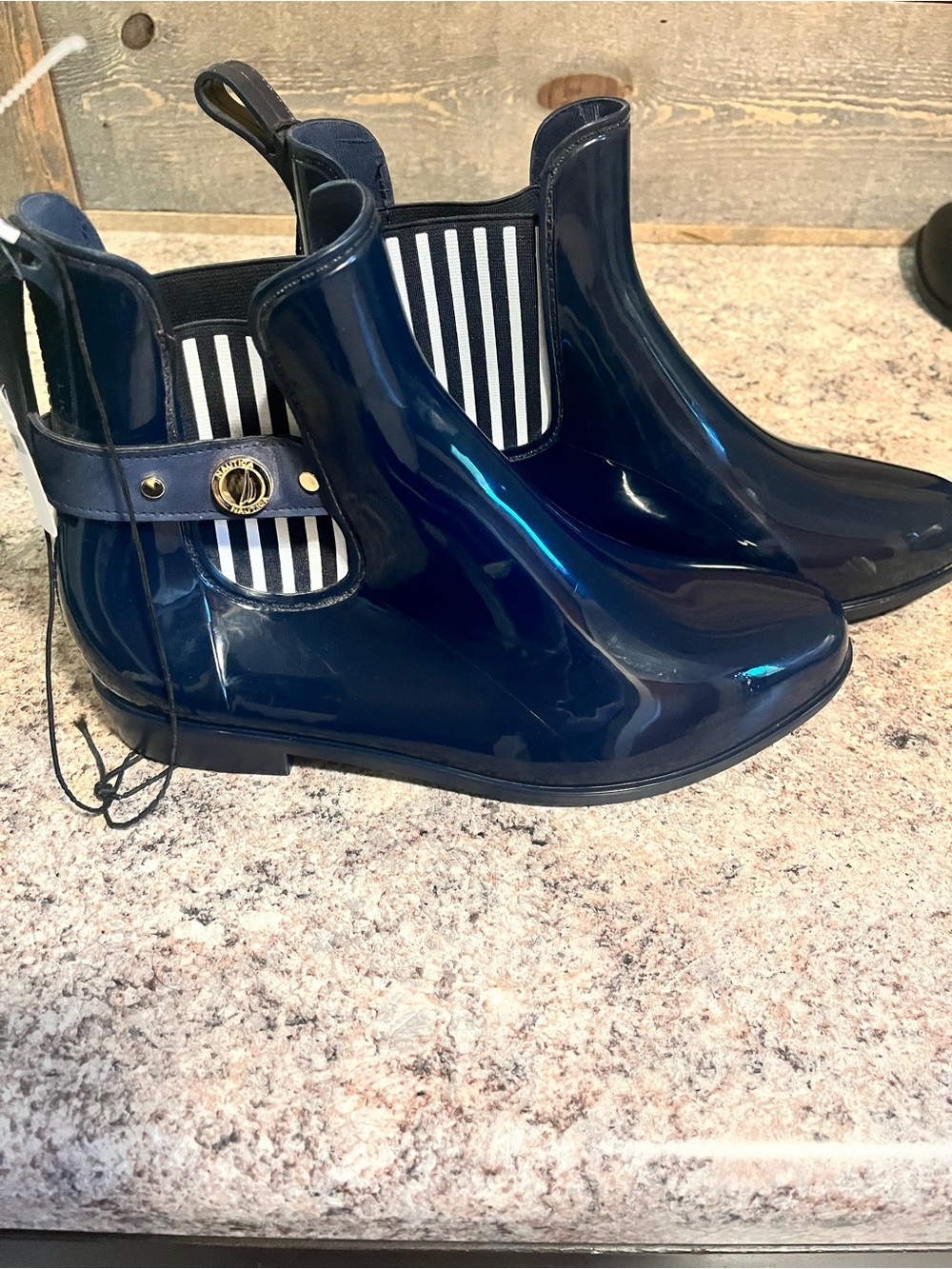 Nautica Women's Navy Gloss Rain Ankle Boots